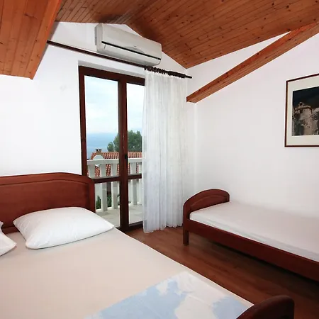 Apartment 5670a *